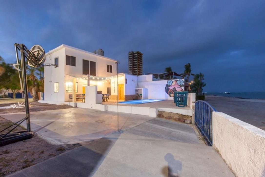 Habitacion Privada A Pasos Del Mar Con Bano Propio La Paz Exterior foto
